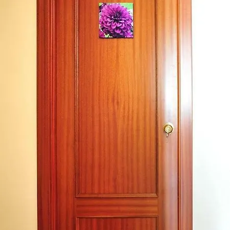 De Patios בית הארחה 3*